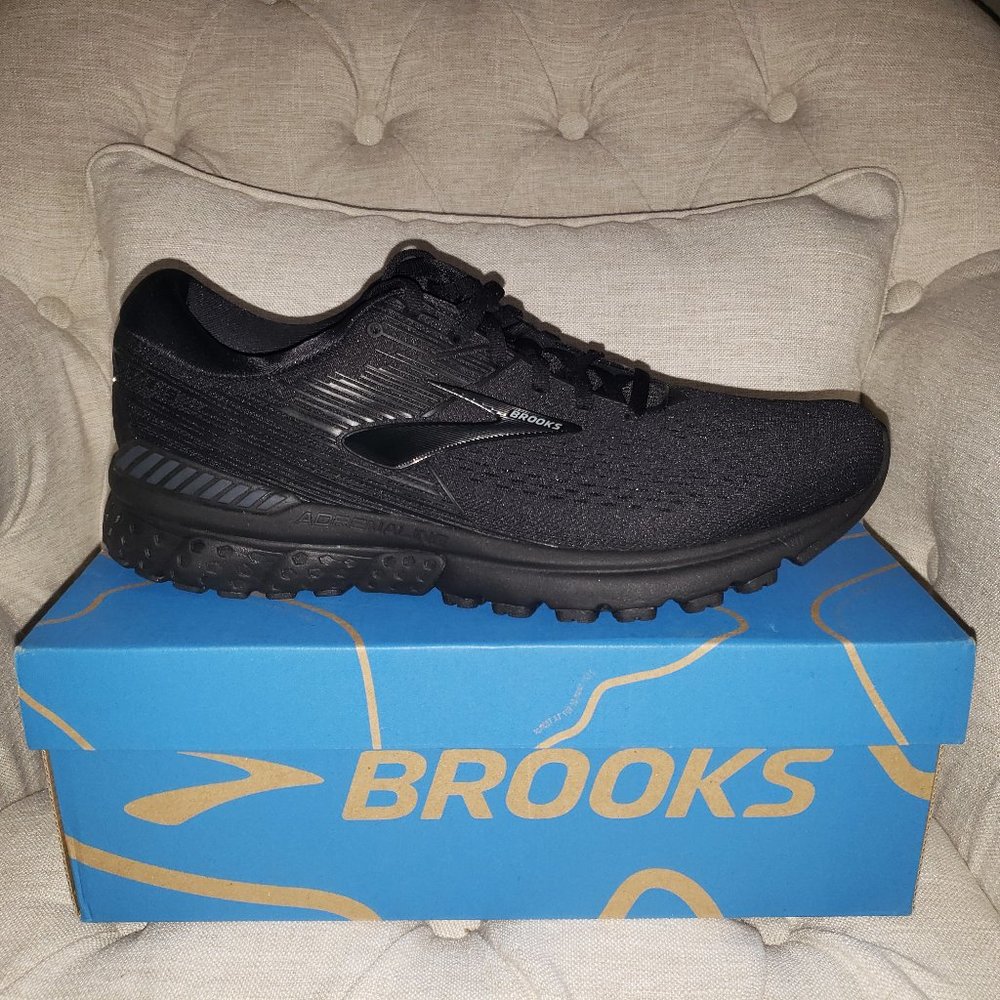 Brooks Adrenaline GTS 19 size 11.5